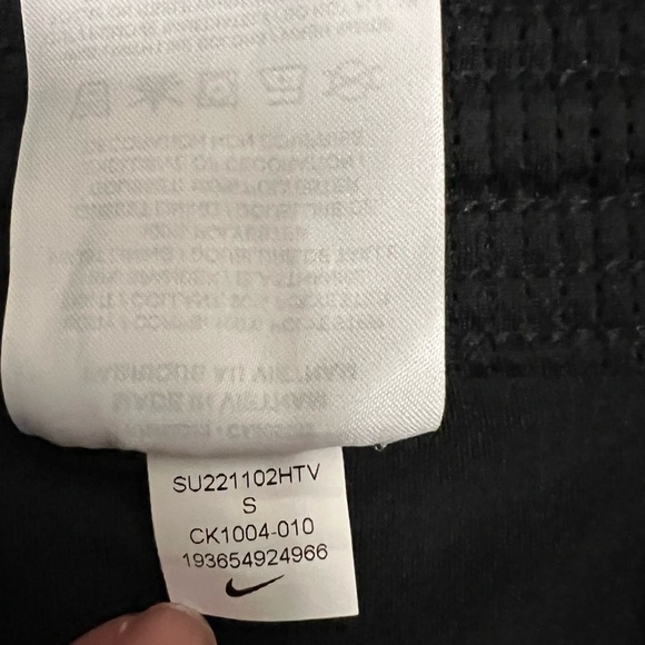 Nike Running Shorts Black with Built In Biker Shorts Size Small - Picture 4 of 9